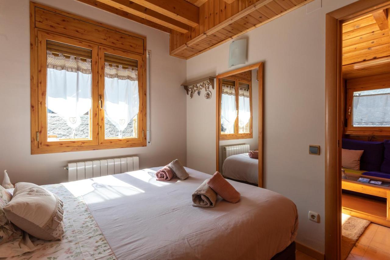 Apartamento con Encanto Vielha Bagian luar foto