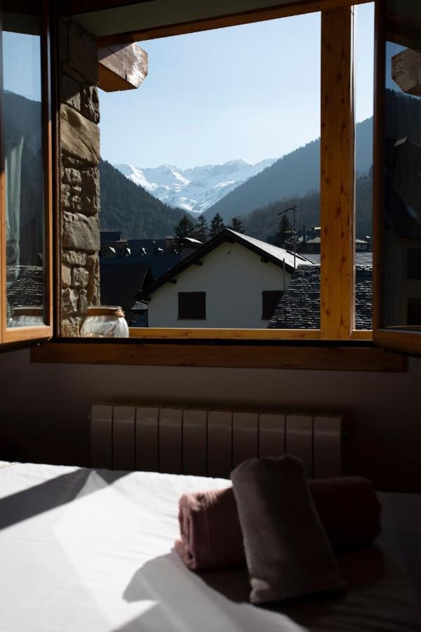 Apartamento con Encanto Vielha Bagian luar foto
