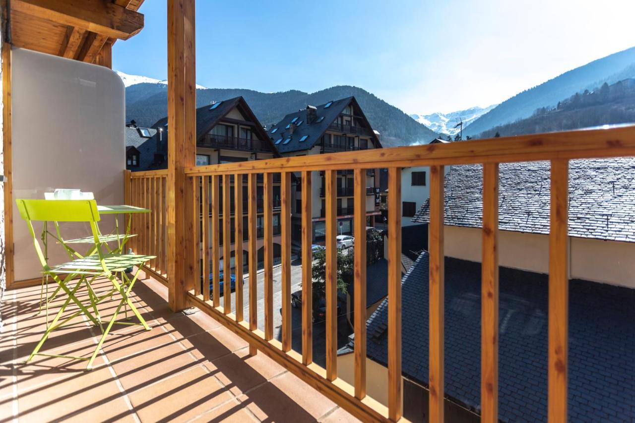 Apartamento con Encanto Vielha Bagian luar foto